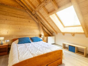 2 bedrooms, free WiFi