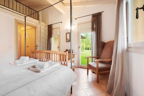 1 室のベッドルーム、WiFi、ベッドシーツ