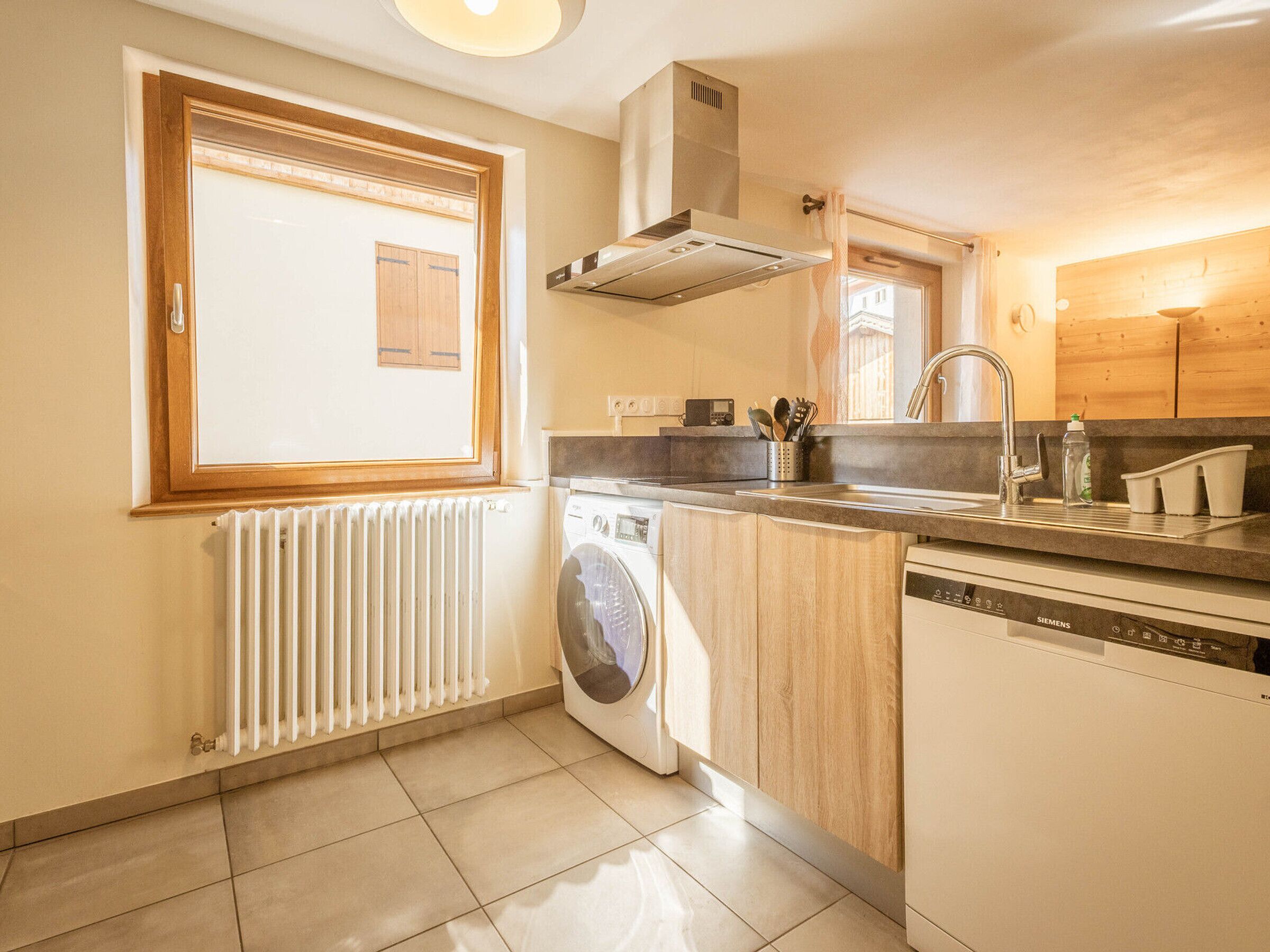 Fridge, microwave, dishwasher