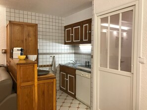 Fridge, microwave, dishwasher