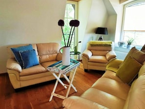 Apartment | Living area - Einladende Ferienwohnung in Wiek mit Garten (Wiek)