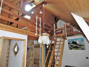 Interior - 4-Room Apartment with Mezzanine, Wifi, Pets Allowed, Parking (Valloire)