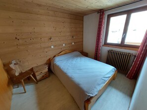 3 bedrooms, WiFi