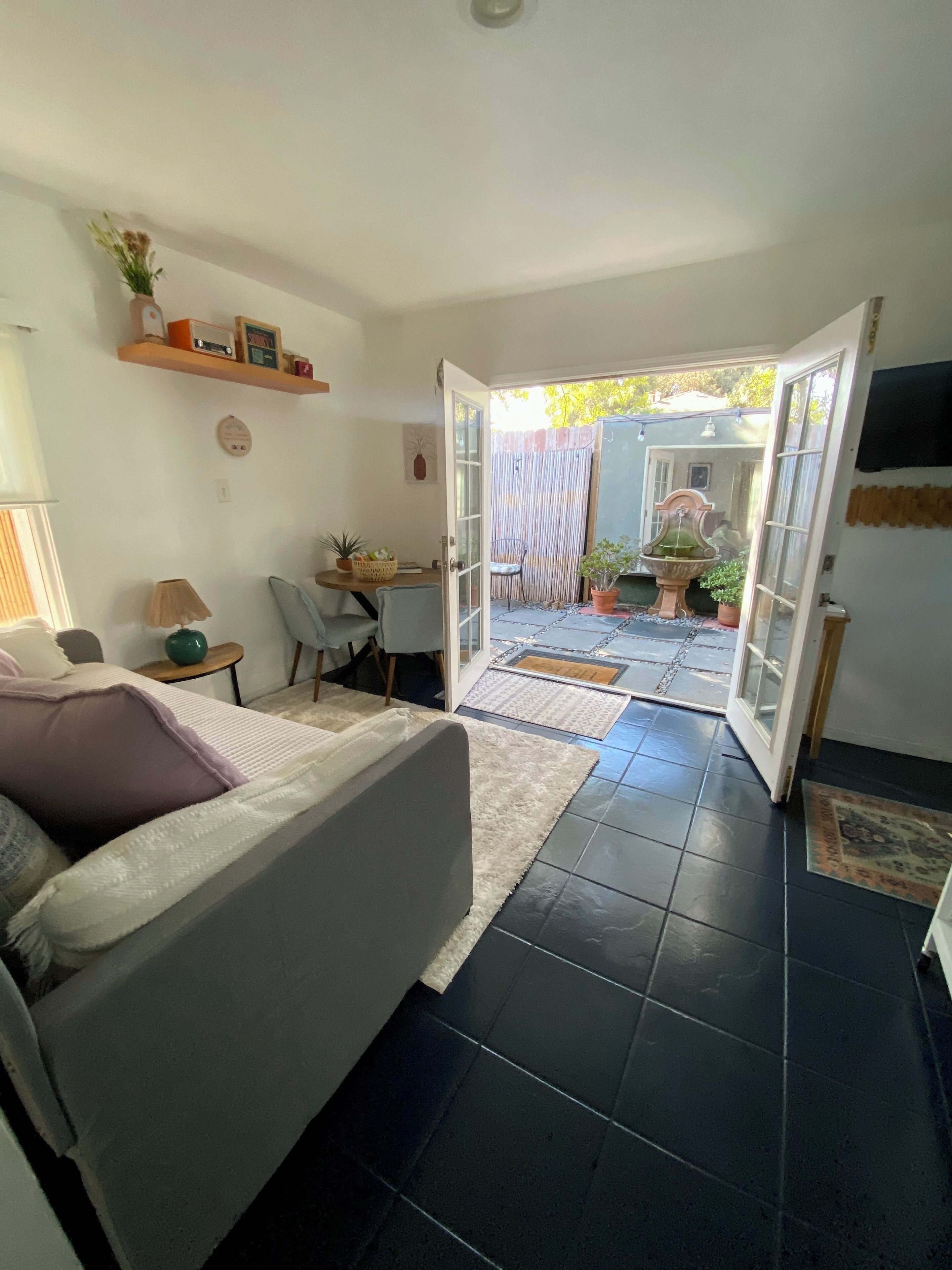 1 bedroom, iron/ironing board, travel cot, free WiFi