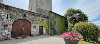 Guest Room – Château de la Rive – Sleeps 10
