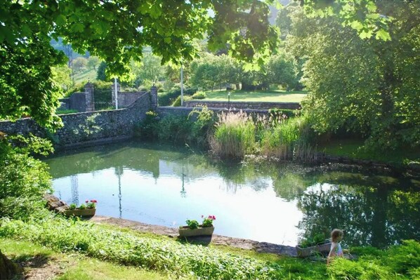 Enceinte de lâhĂ©bergement
