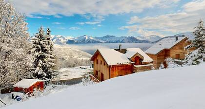 Chalet 5* avec spa et jacuzzi · 15 personnes · accÚs pistes · parking privé