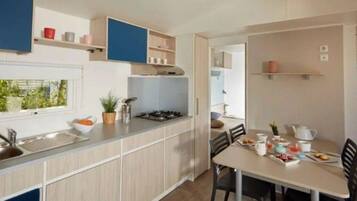 Kühlschrank, Mikrowelle, Geschirrspüler