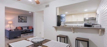 "Feel at Home in Edinburg – Cozy, Cute & Close to UTRGV!"