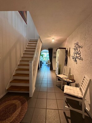 Interior - Landhaus Liebe, family and pet-friendly vacation home between sea and moor. (Großheide)