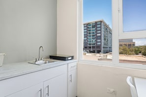 Standard Double Room (1 Bedroom)