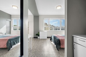 Studio (1 Bedroom) | Exterior