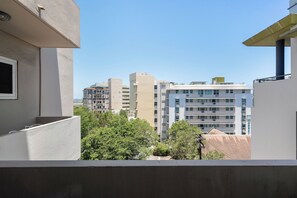Superior Room, 1 Queen Bed | Balcony - Olimpo Court by Otium (San Juan)