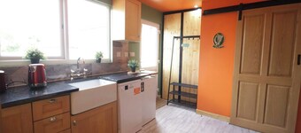 Georgias Gate Studio Cottage - Sleeps 4 & Pets Ok