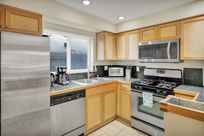 Microwave, oven, stovetop, dishwasher