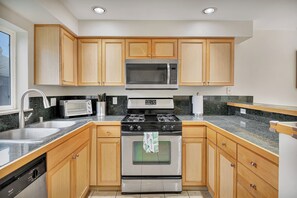 Microwave, oven, stovetop, dishwasher