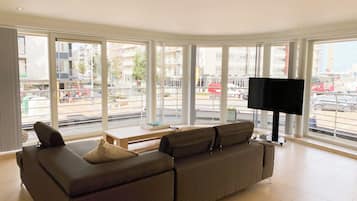 Apartment | Living room