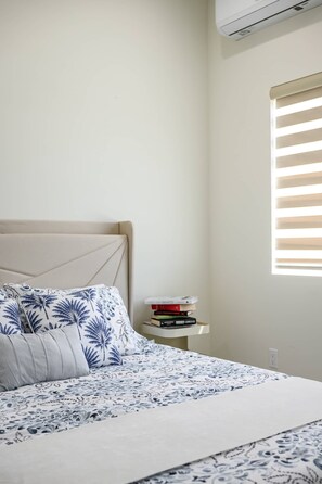 House, 2 Queen Beds, Patio, Garden View (325 B-2 West Covina ) | 2 bedrooms, free WiFi - Cozy Modern Home w Full Kitchen & Parking (Baldwin Park)