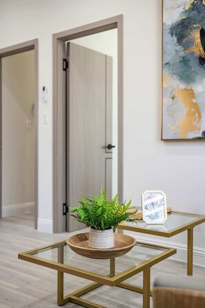 Maison, 2 grands lits, patio, vue sur le jardin (325 B-2 West Covina ) | Intérieur