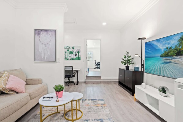 House, Multiple Beds, Patio, Garden View (1832 Pomona) | Living area | 42-inch flat-screen TV with digital channels