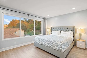 House, Multiple Beds, Pool Access, Garden View (16020-2 Hacienda) | 5 bedrooms, individually decorated, individually furnished, bed sheets