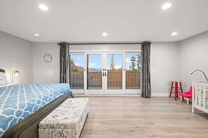 House, Multiple Beds, Pool Access, Garden View (16020-2 Hacienda) | 5 bedrooms, individually decorated, individually furnished, bed sheets