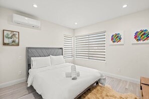 獨棟房屋, 多張床, 庭院, 花園景觀 (325 A-2 West Covina ) | 3 間臥室、免費無線上網