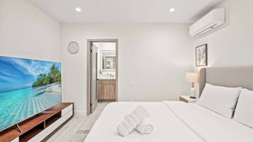 House, Multiple Beds, Patio, Garden View (325 A-2 West Covina ) | 3 bedrooms, free WiFi