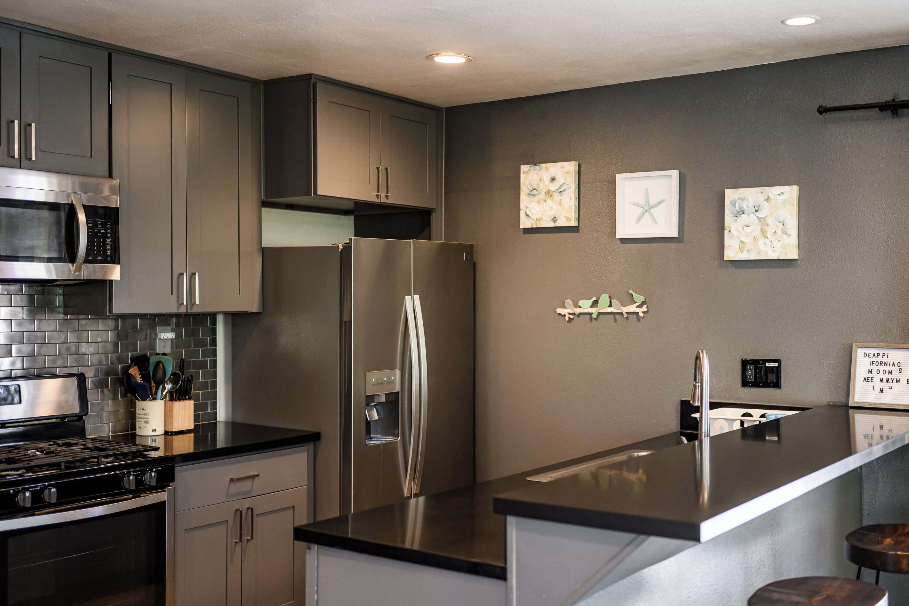 House, Multiple Beds, Patio, Garden View (1131 West Covina) | Private kitchen | Fridge, microwave, stovetop, dishwasher