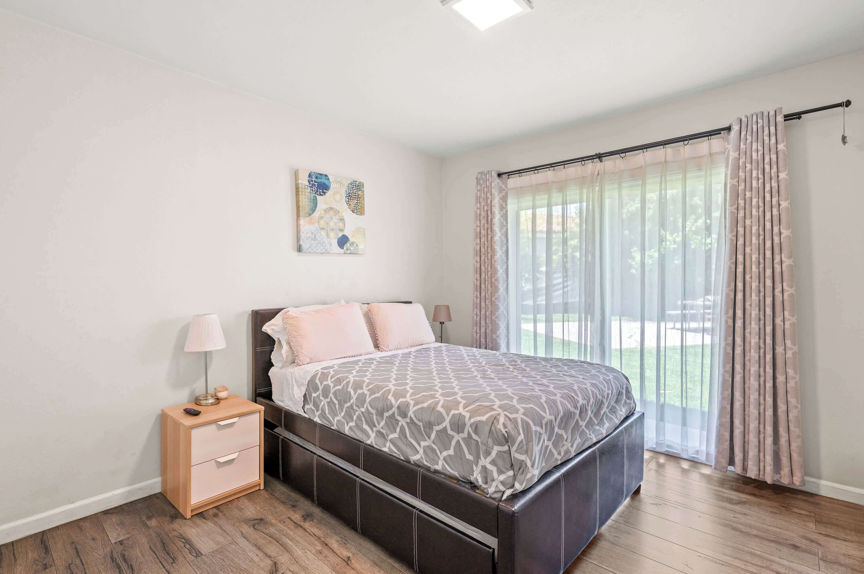 House, Multiple Beds, Patio, Garden View (1131 West Covina) | 4 bedrooms, individually decorated, individually furnished, bed sheets