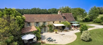 Gîte for 2 people with swimming pool - In the heart of Périgord noir