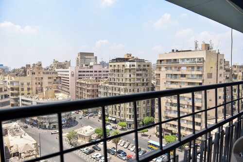 lora Altahrir hotel
