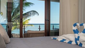 3 bedrooms, iron/ironing board, WiFi, bed sheets - Beachfront apartment in Akumal U3 (Akumal)