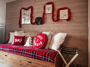 1 bedroom, iron/ironing board, WiFi - YCI 66, 2-Star Furnished Apartment - Les Angles (Les Angles)