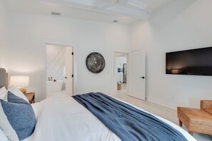 4 Schlafzimmer, Reisekinderbett, kostenloses WLAN, Bettwäsche