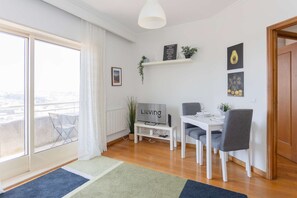 1 habitación y acceso a internet