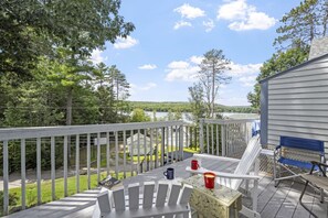 Property grounds - Lakeview Escape - Beach Access & Balcony Views (Laconia)