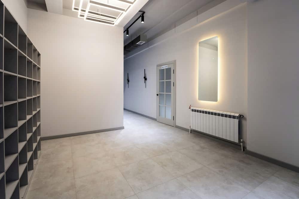 Qlife Capsule Hostel