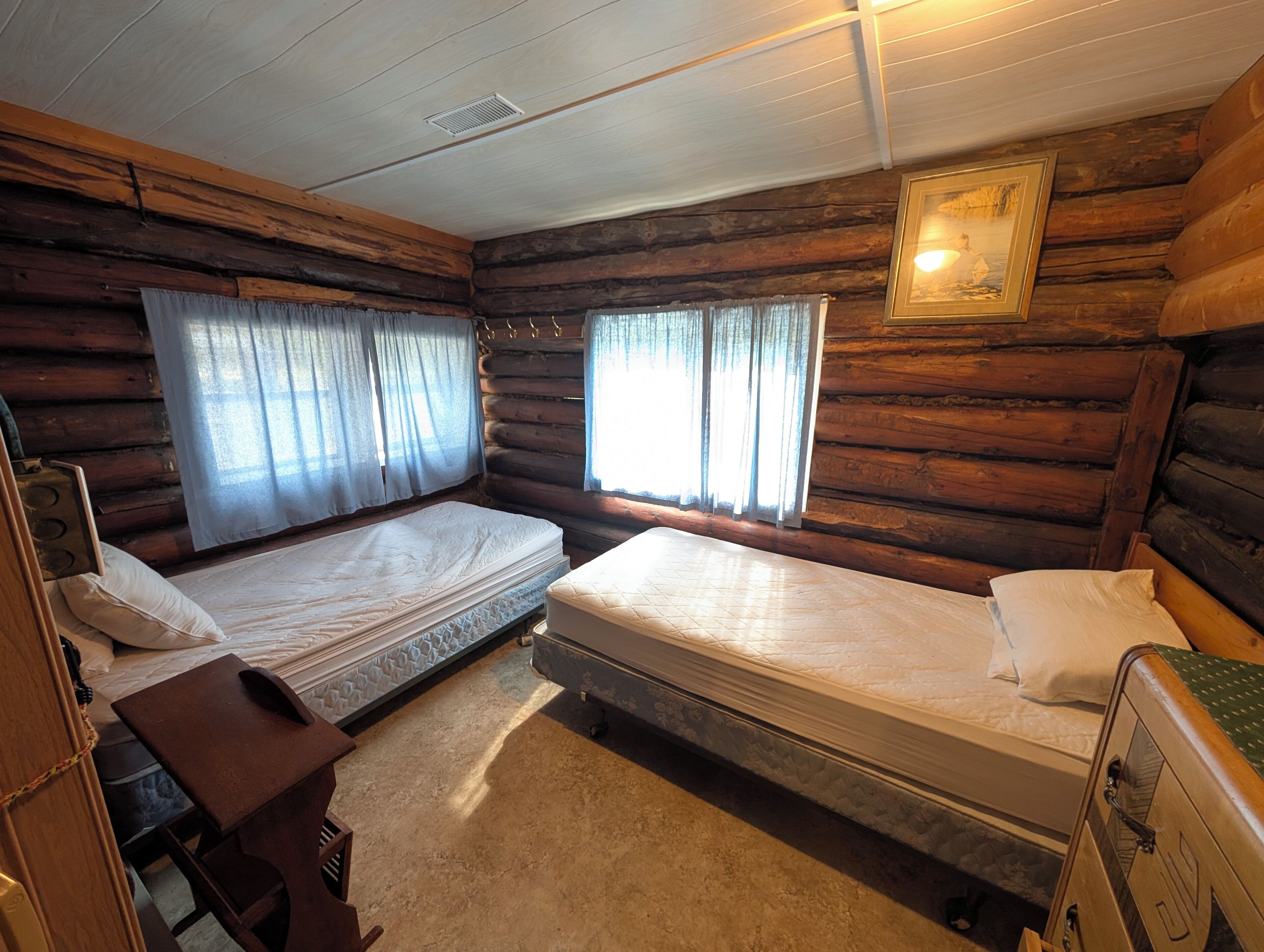 2 多间卧室、WiFi、床单