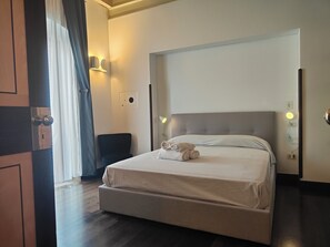 Nhà Duplex Deluxe, quang cảnh thành phố | Bàn, khu vực làm việc phù hợp cho laptop