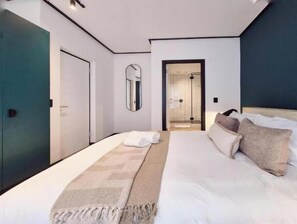 1 chambre, fer et planche à repasser, Wi-Fi, draps fournis