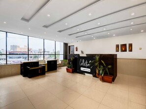 獨棟房屋 | 接待櫃台