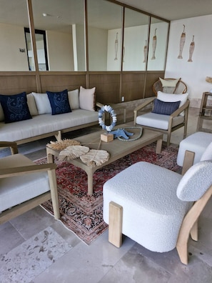 Apartment, 1 Bedroom, Accessible, Balcony | Interior