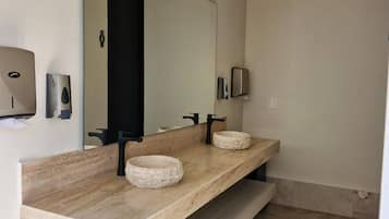 Departamento, 1 habitación, con acceso para personas discapacitadas, balcón | Interior