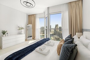Senior Apartment | Egyptian cotton sheets, premium bedding, memory foam beds, in-room safe