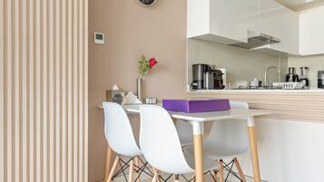 行政公寓 | 客房内用餐