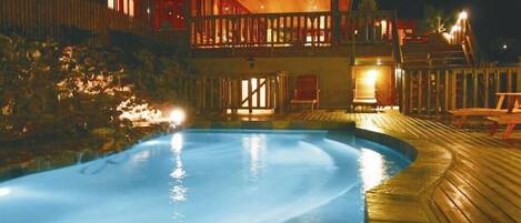 Piscine extérieure