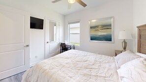 4 bedrooms, iron/ironing board, WiFi, bed sheets