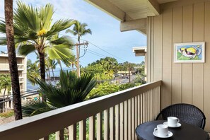 สตูดิโอ, เตียงควีนไซส์ 1 เตียง, ระเบียง (Kona Bali Kai 362) | วิวจากห้องพัก