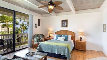Studio, 1 Queen-Bett, Balkon (Kona Bali Kai 362) | 1 Schlafzimmer, individuell dekoriert, individuell eingerichtet